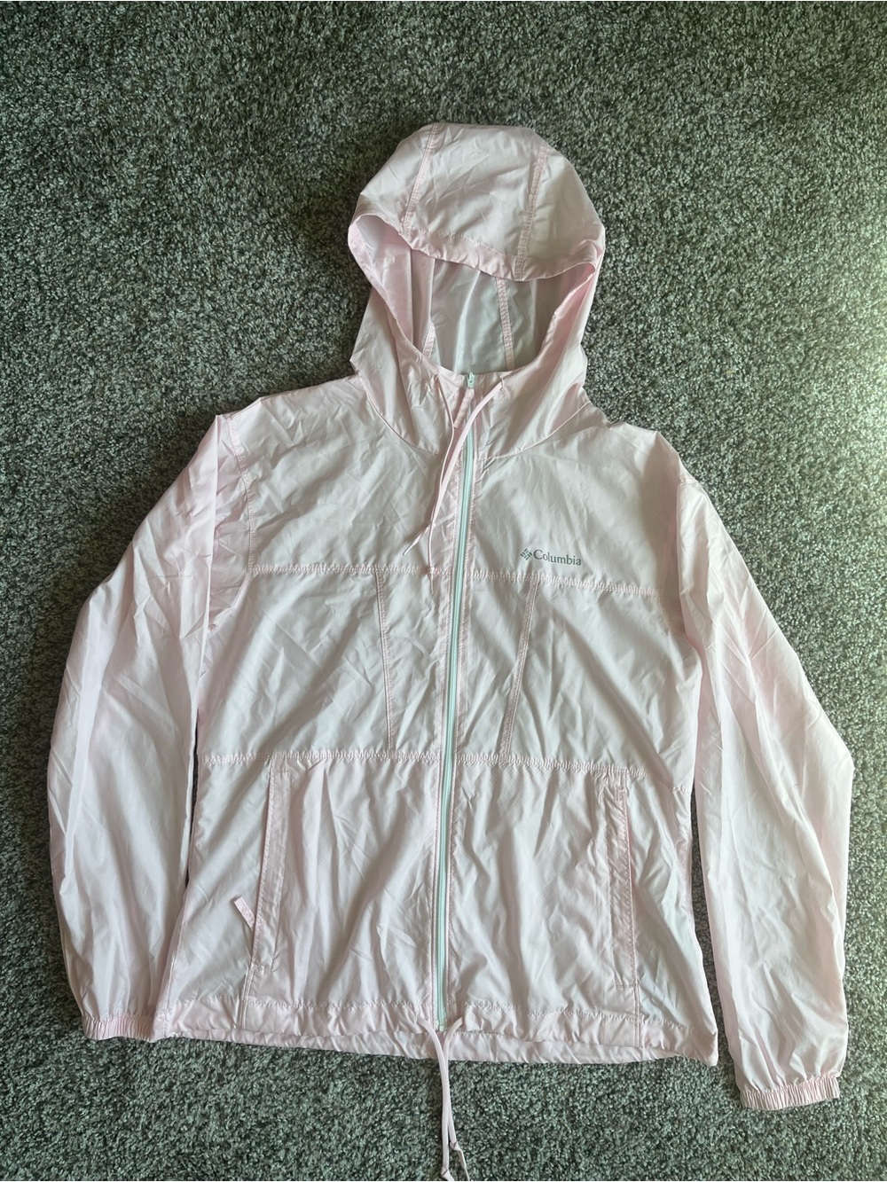 Columbia Women's Pale Pink Hooded Packable Windbreaker Jacket